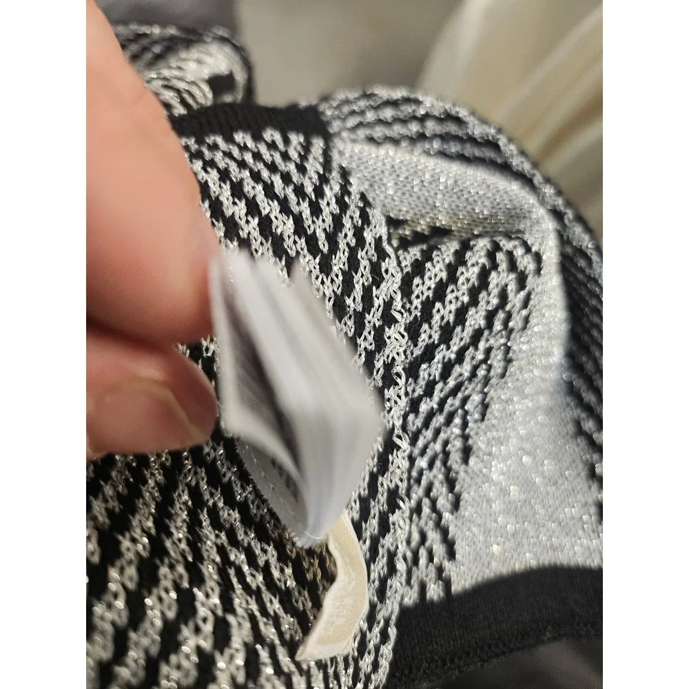 Michael Kors Metallic Silver Black Chevron Knit Logo Scarf